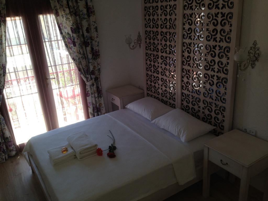 Alacati Lucky Angel Hotel Pokoj fotografie